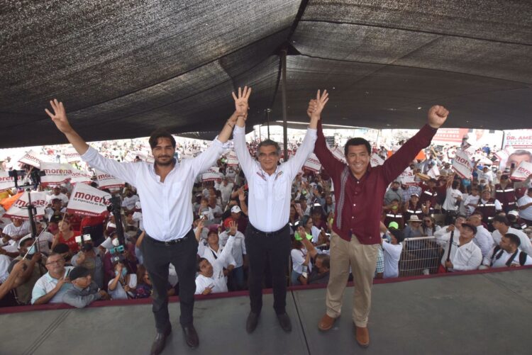 Recibe Américo Villarreal respaldo de Mario López y Carlos Peña en Matamoros