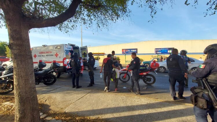 Choque de motos deja lesionado en Culiacán