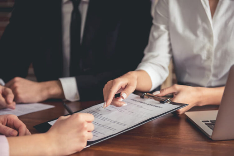 ¿Cómo llenar una solicitud de empleo?