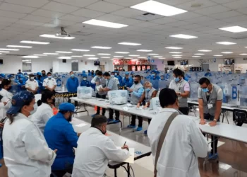 Panasonic evita huelga en México; firma nuevo contrato y da 9.5% de incremento salarial