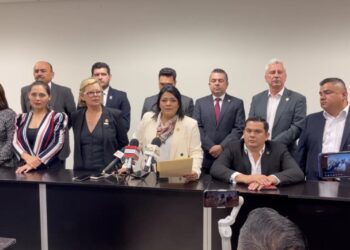 Denuncia Morena a bancada del PAN de intentar “madruguete legislativo”