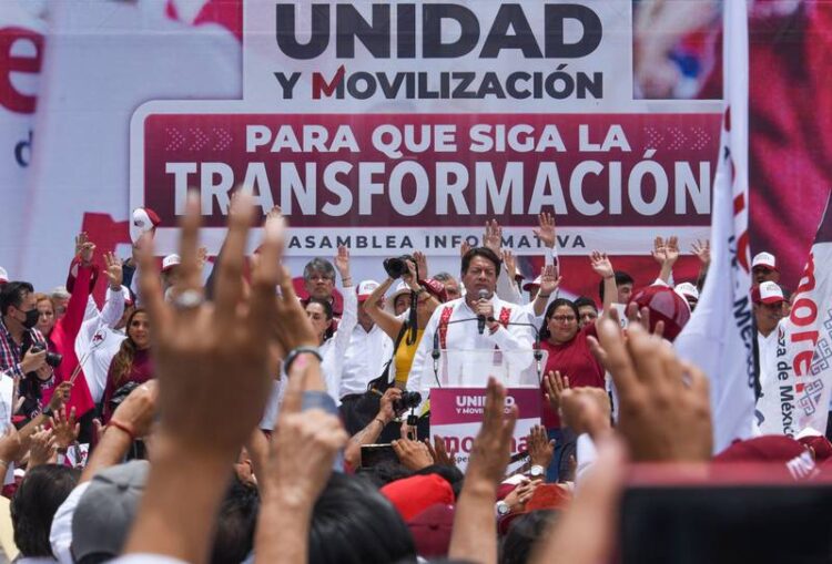 En un año Morena comenzará encuestas para seleccionar candidato presidencial