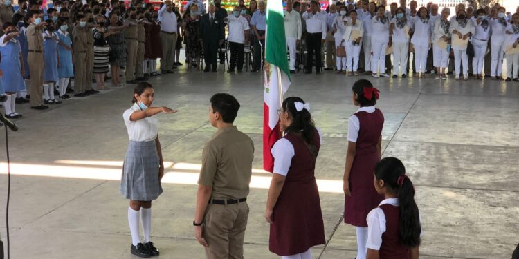 Celebran 50 años de egreso de la secundaria “Benito Juárez” de Ocampo, Tamaulipas