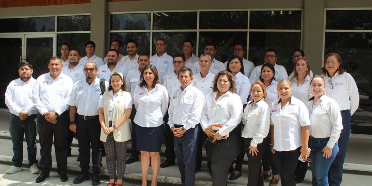 Descubre la UAT sistema arrecifal en costas de Tampico, Tamaulipas