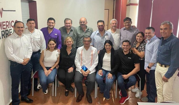 Se reúne gobernador electo de Tamaulipas Américo Villarreal con bancada de Morena