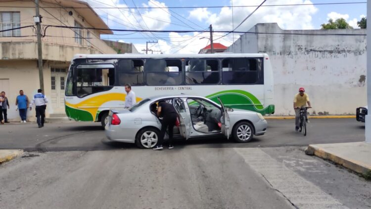 Tulteco ocasiona accidente en Victoria