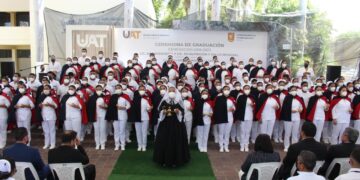 Egresa la generación 2018-2022 de la UAM Mante