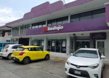 Asaltan a cliente de banco BanBajio, le quitan cerca de 500 mil pesos