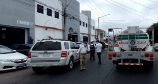 Evacuan Personal del DIF municipal en Culiacán
