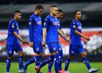 Alarma en el Cruz Azul, suman varios casos de contagios de COVID-19