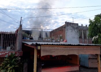 Se incendia vivienda en Culiacán