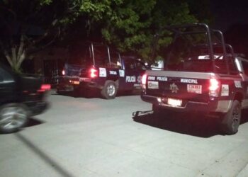 Dos mujeres se pelean en sindicatura de costa rica, Culiacán