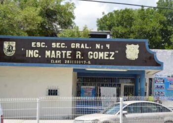 Secundaria de Reynosa suspende clases por brote de Covid-19