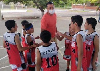 Se juegan finales de basquetbol infantil “Victoria te quiero más”