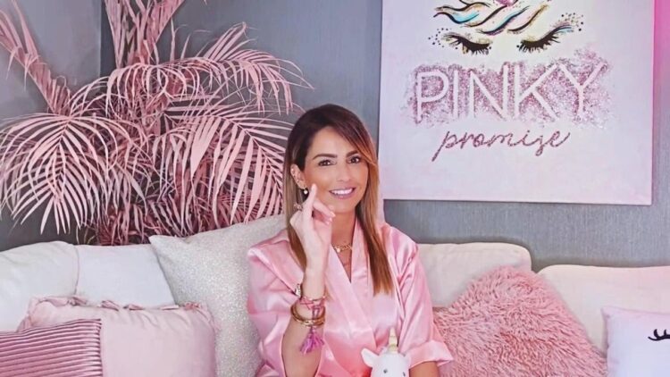 Karla Díaz estrena set de grabación en Los Ángeles