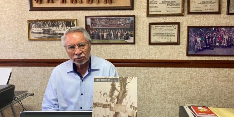 Editan libro “Crónicas de un Caballero” en memoria de Don Darío M. Hernández Cervantes