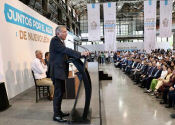 Compromete Adán recursos para dos presas y acueducto por crisis de agua en Nuevo León