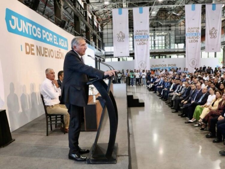 Compromete Adán recursos para dos presas y acueducto por crisis de agua en Nuevo León