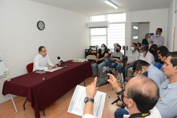 Pide delegado de Morena a gobernador dejar de perseguir a militantes