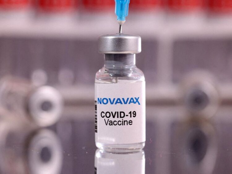 FDA autoriza la vacuna contra Covid-19 de Novavax