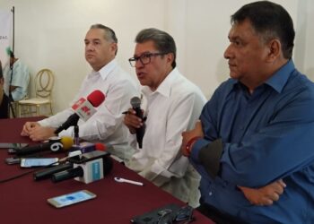 No abandonaré Morena si no soy su candidato presidencial en 2024: Monreal