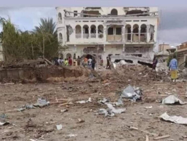 Atentado contra hotel en Somalia deja al menos 5 muertos