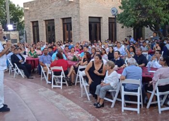 Ofrece defensor de los derechos de los migrantes conferencia “Migración en el Nuevo Contexto Regional Geopolítico”.