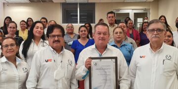 La Facultad de Medicina Matamoros de la UAT recibe premio nacional de excelencia