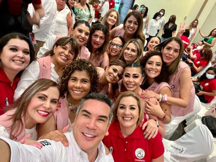 Gobierno busca dividir a la coalición “Va por México” para acabar con la oposición: Moreno