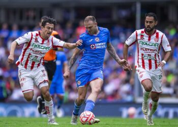 Cruz Azul derrota 1-0 a Rayos del Necaxa en el Azteca