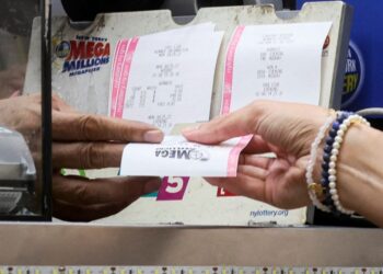 Le pegan al gordo en lotería de EU y ganador solitario se lleva mil 330 mdd