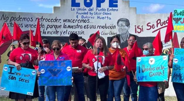 Protesta LUPE por medidas antimigrantes de Abbott