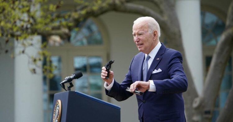 Triunfo bipartidista reforma de control de armas: Biden