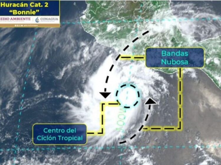 ‘Bonnie’ se intensifica a huracán categoría 2; se ubica al sur de Acapulco