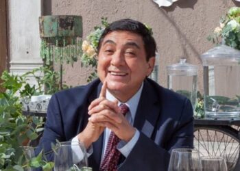 Carlos Bonavides se encuentra hospitalizado tras severa deshidratación