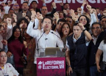 INE ordena a Morena suspender eventos masivos que podrían ser actos anticipados de campaña