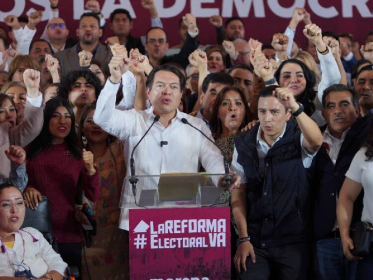 INE ordena a Morena suspender eventos masivos que podrían ser actos anticipados de campaña