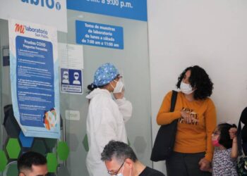 Reportan 27,973 contagios y 75 muertes en un día por Covid-19 en México