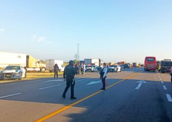 Por bloqueos en Hidalgo, orientan de rutas alternas de Victoria a Monterrey