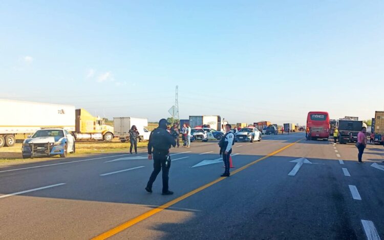 Por bloqueos en Hidalgo, orientan de rutas alternas de Victoria a Monterrey