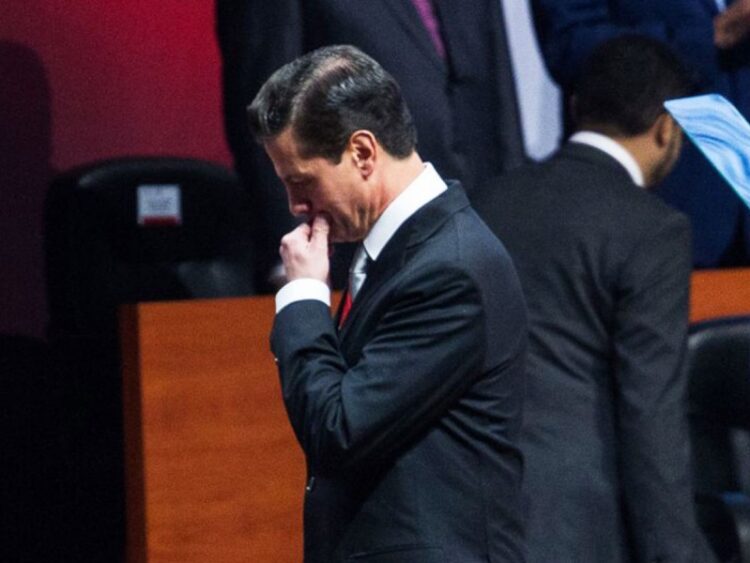 Investigan a Peña Nieto y familia por red internacional de transferencias millonarias