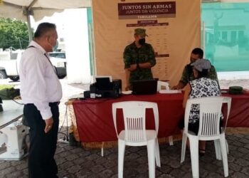 Entregan granada en módulo de canje de armas en Madero.