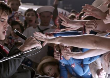 Austin Butler sorprende como el rey del rock