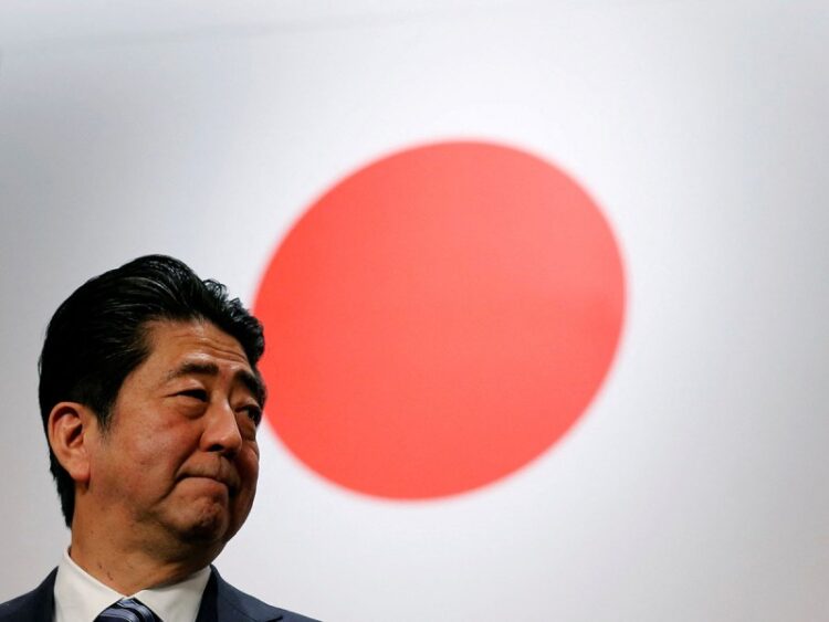 Muere Shinzo Abe, exprimer ministro de Japón baleado en discurso