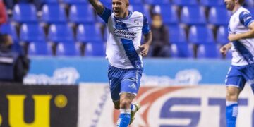 Camoteros del Puebla resiste y vence 1-0 a Santos Laguna