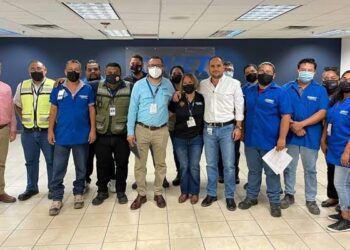 Dan obreros de Kemet aumento salarial del 9 por ciento