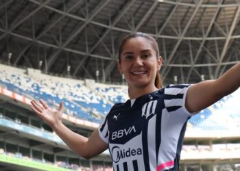 Desirée Monsiváis se va del Monterrey