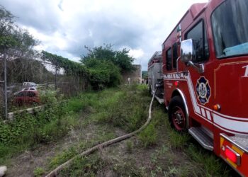 Registran incendio en pensión del gobierno del estado, Culiacán