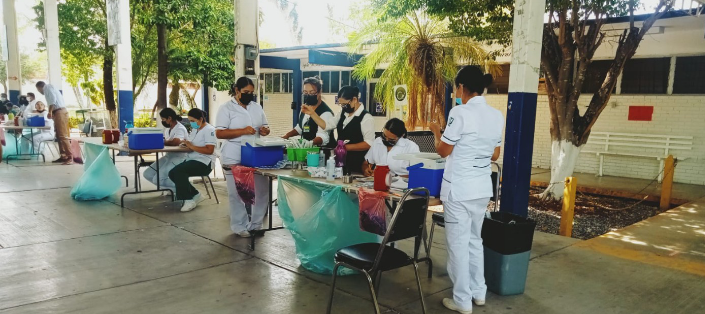 Continúa hoy jornada de vacunación a niños de 5 a 11 años de edad.