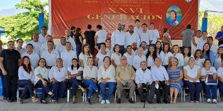 Egresa Generación 2019-2022 “Dorle Anllely González Niño”